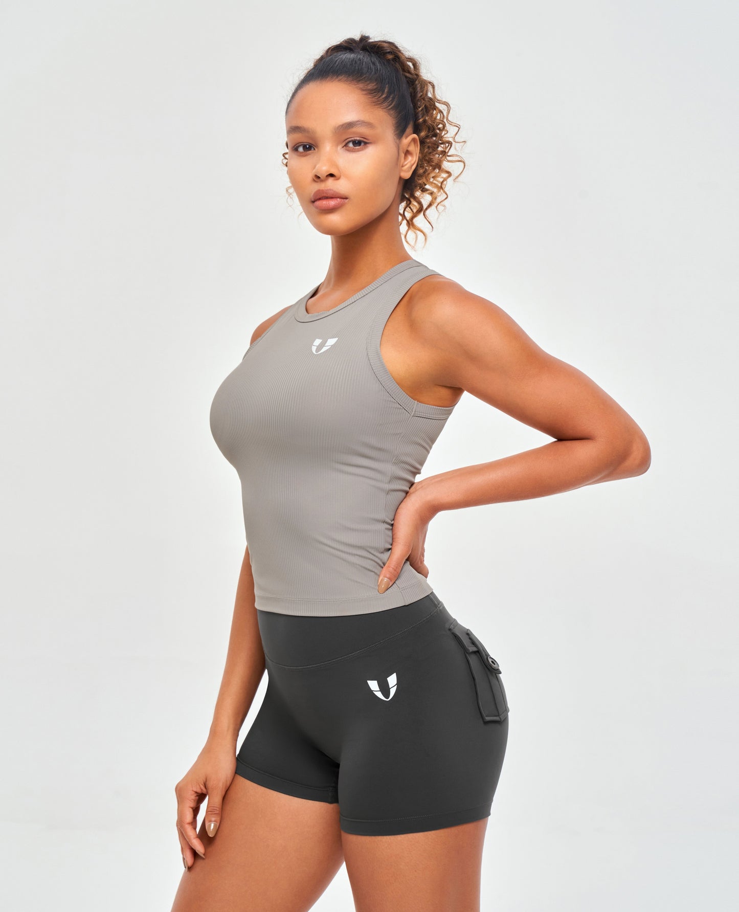 Ribbed Workout Tank - Gray