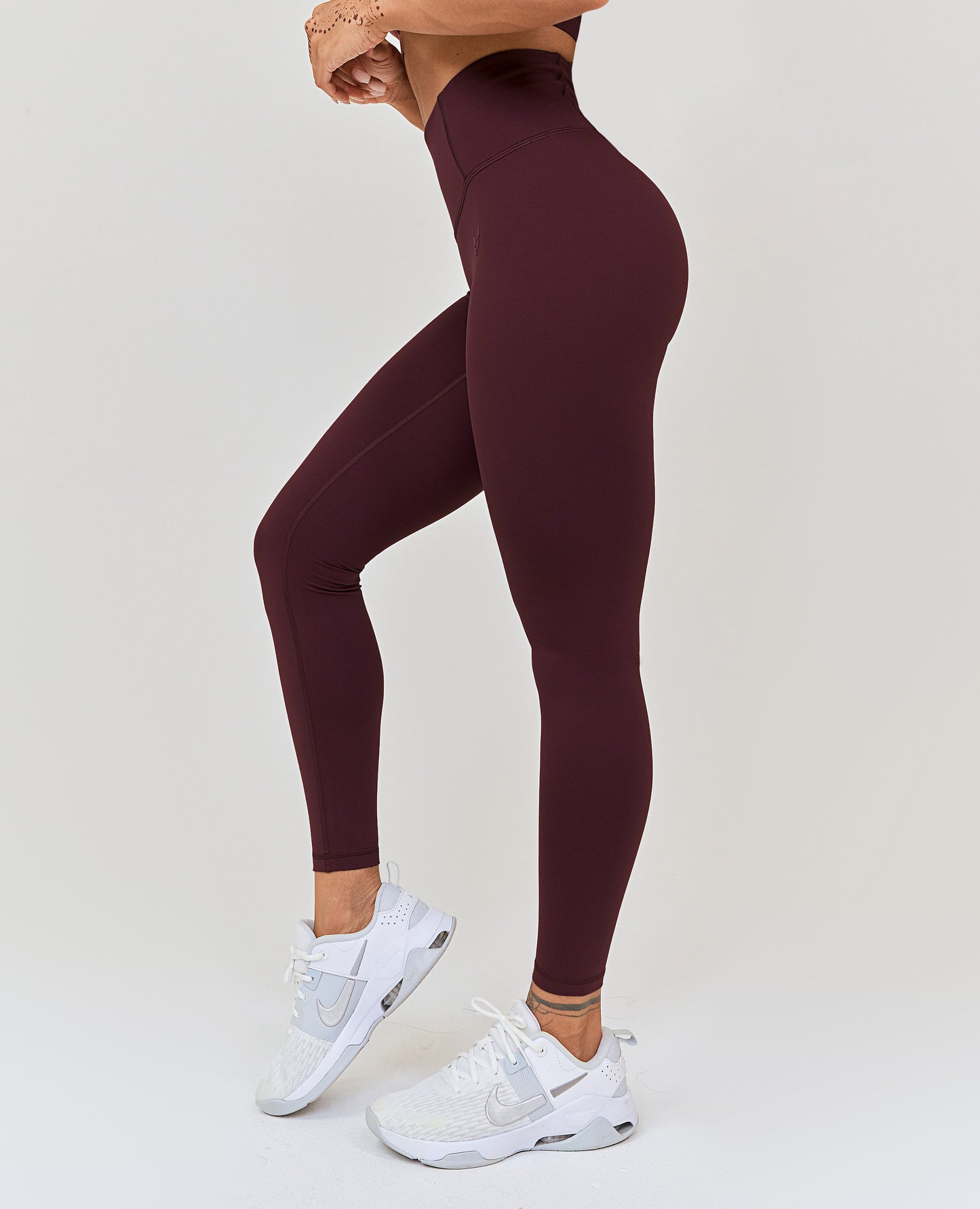 Seamless Scrunch Butt Leggings - Wine Red