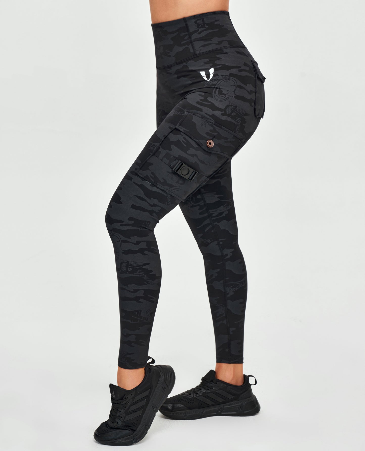 Cargo Fitness Leggings - Black Gray Camo