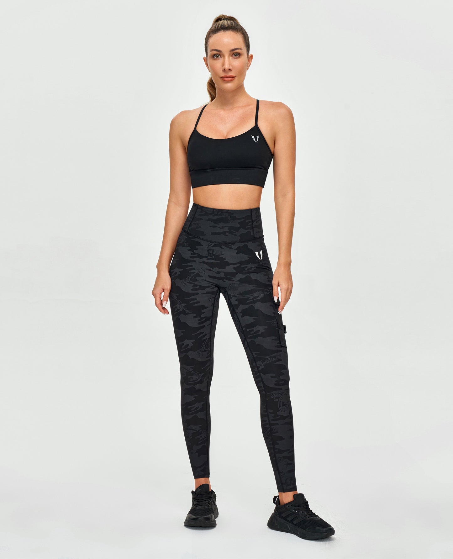 Cargo Fitness Leggings - Black Gray Camo