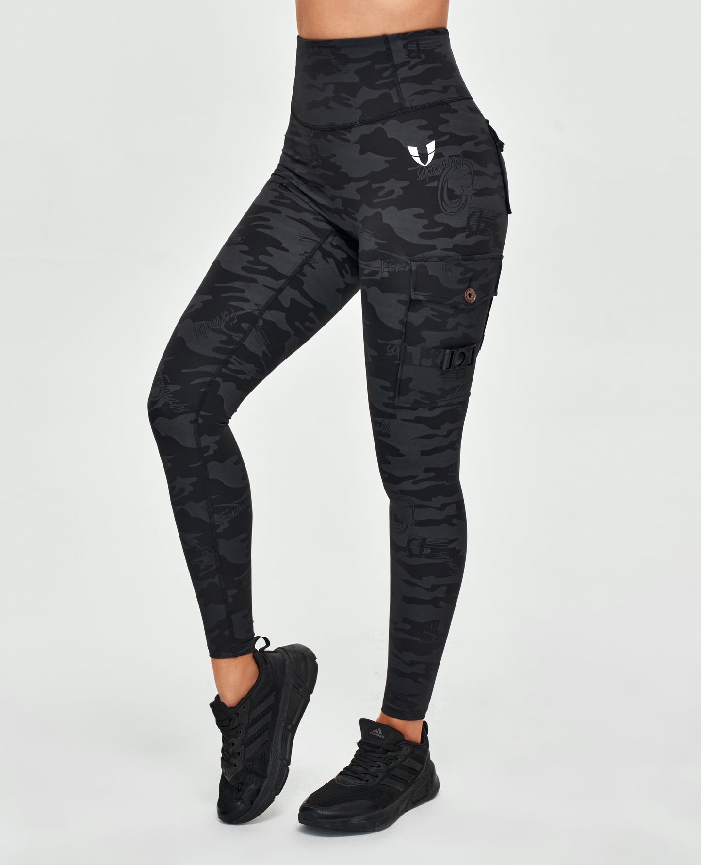 Cargo Fitness Leggings - Black Gray Camo