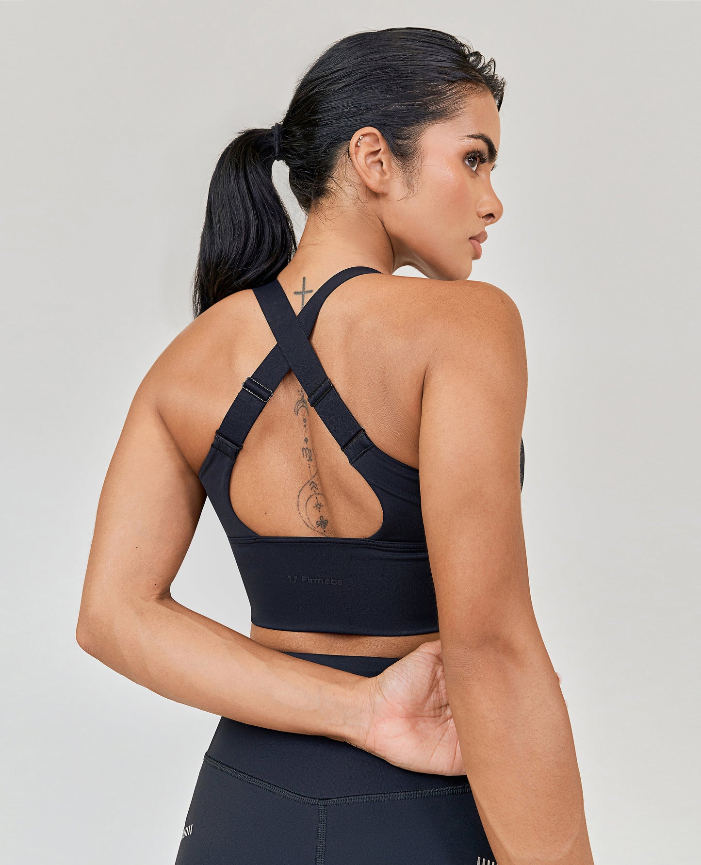 Cross Back Sports Bra - Black