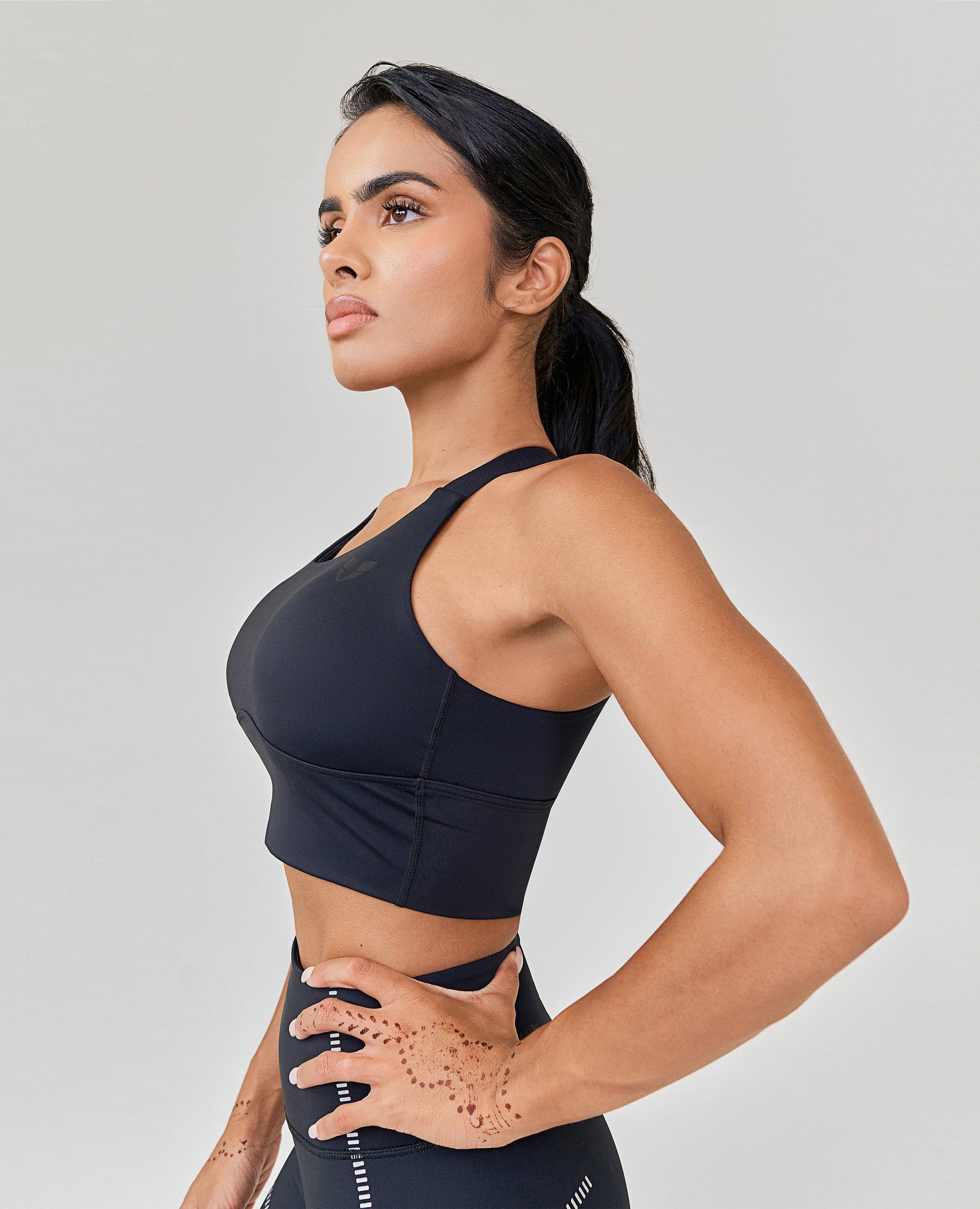 Cross Back Sports Bra - Black