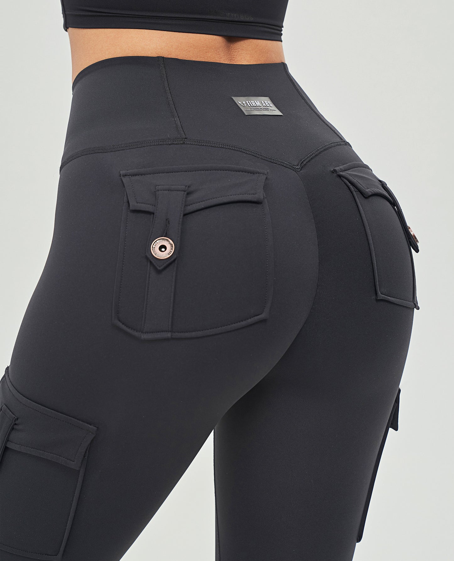 High Waisted Cargo Leggings - Black