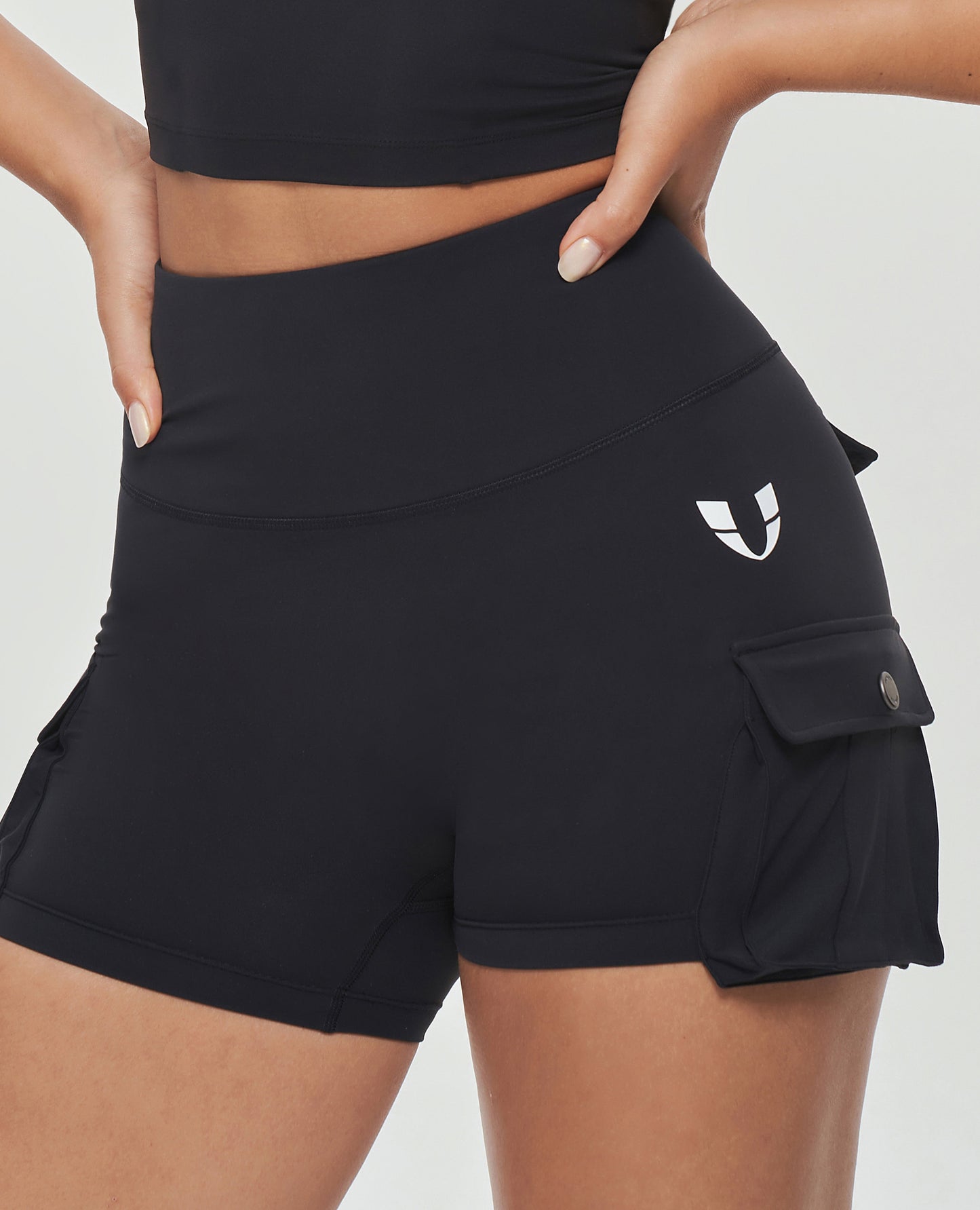 Scrunch Butt Cargo Shorts - Black